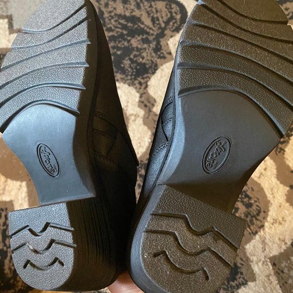 Women's EuroSoft Ankle Booties Black - Picture 5 of 7